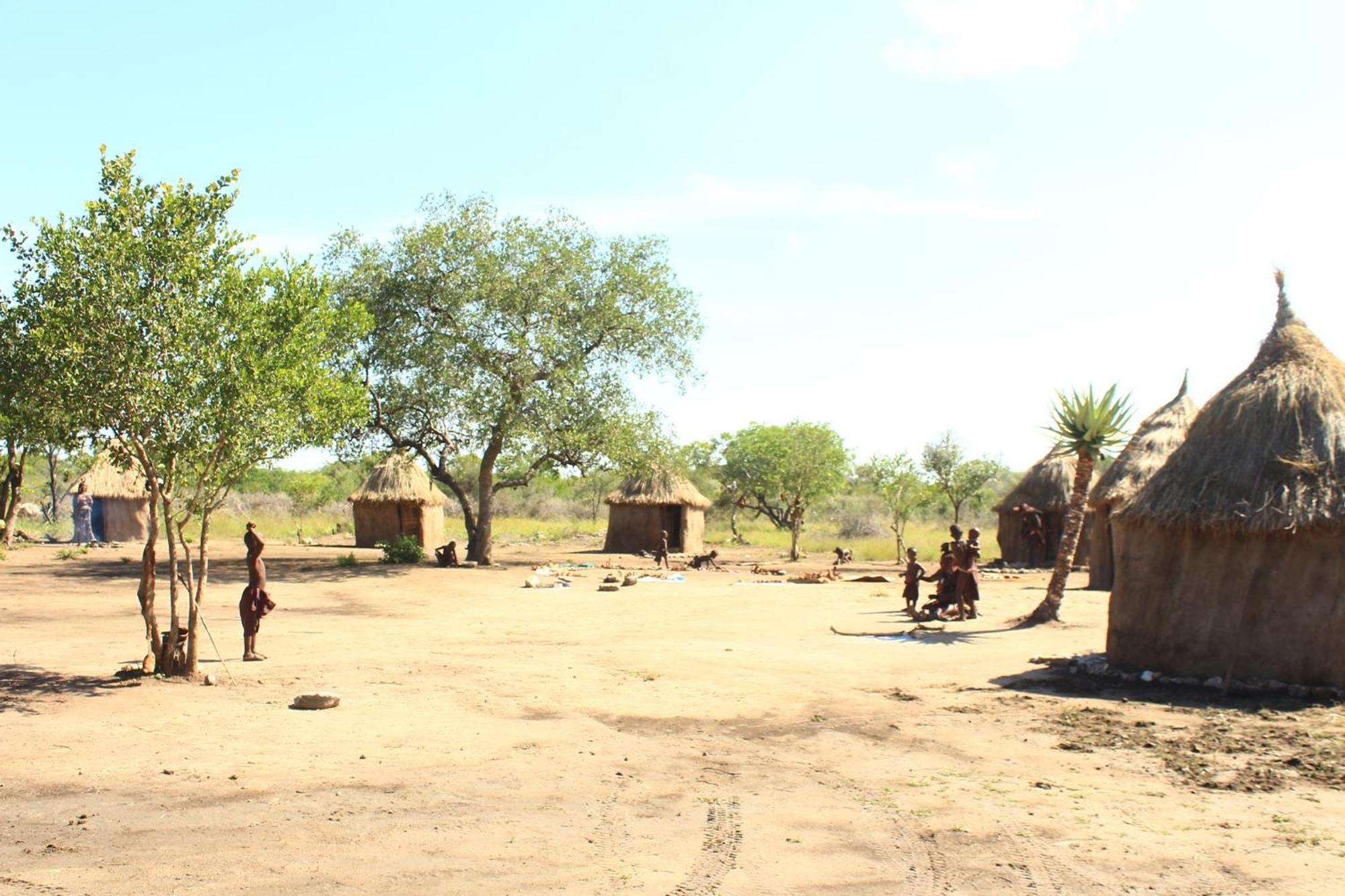 Bambi Lodge Grootfontein Buitenkant foto